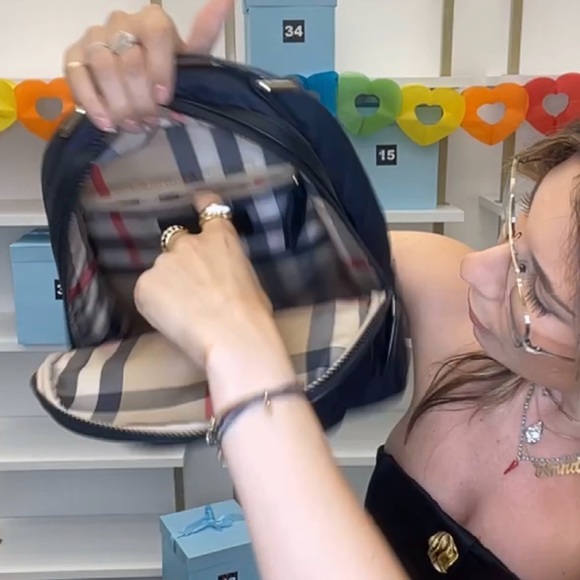 Authentic with Entrupity certification - Picture 4 of 6